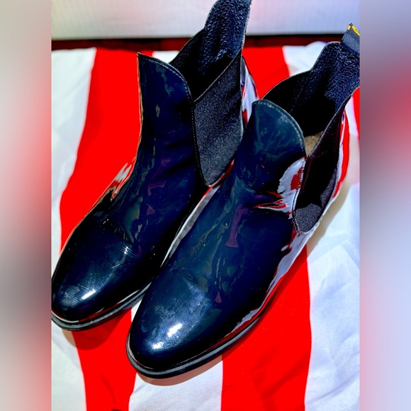 CAVALIER men’s size 9 (women’s 11) ankle high black shiny boots. 1 “ heel - Picture 1 of 8